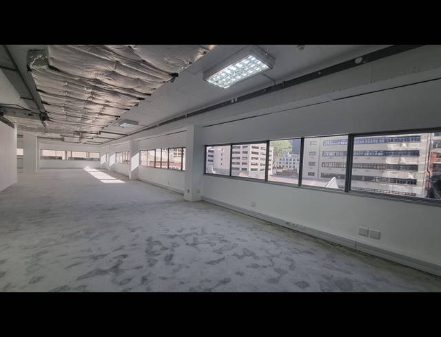 1,415M² OFFICE TO LET IN CAPE TOWN CITY CENTRE
